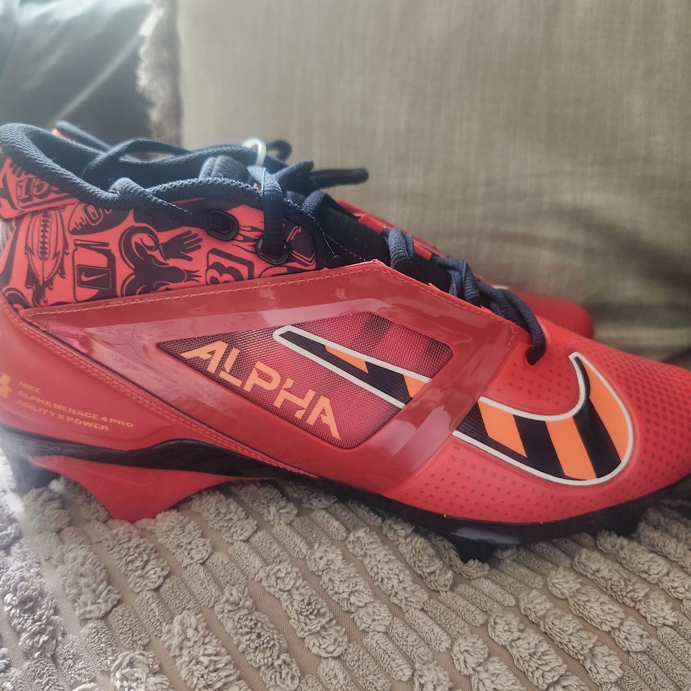 BRAND NEW Nike Alpha Menace 4 Pro Red and Black Football Cleats